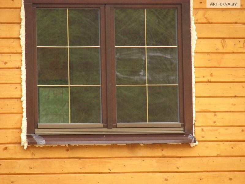 Деревянное окно, сосна 1 сорт, цвет 010, шпросс золото
